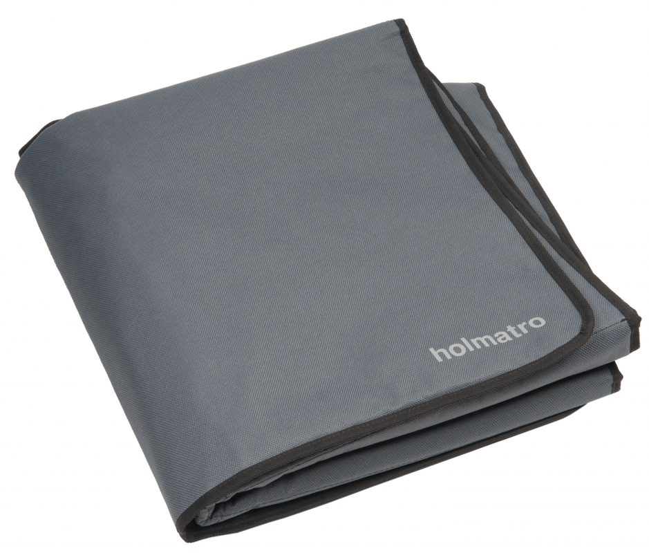-Dimensions: 2500 x 1000 mm -Weight: 3.5 kg, colour: Dark grey -Supplied in black carrying bag (1 kg) 