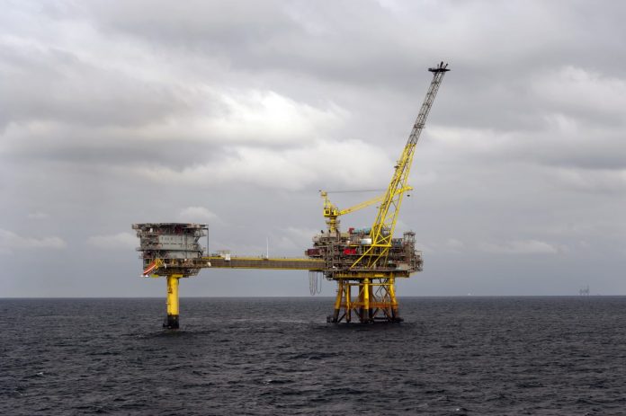 Hundreds of North Sea jobs to be cut