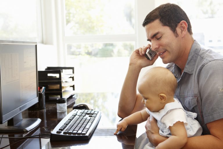 Working fathers earn more than their childless counterparts