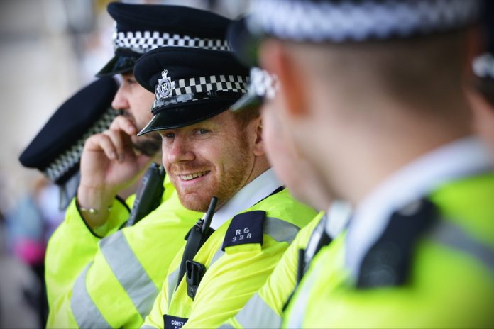 police officers need degree by 2020