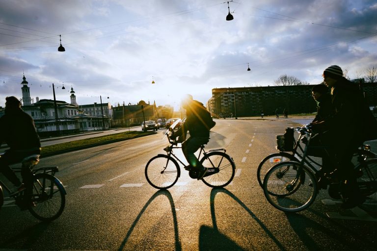Cycle-friendly employers: A framework for business