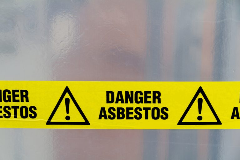 Adverse health effects of hazardous asbestos waste