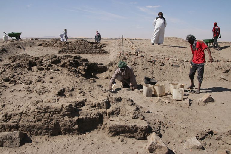 Research on Egyptian and Nubian settlement archaeology