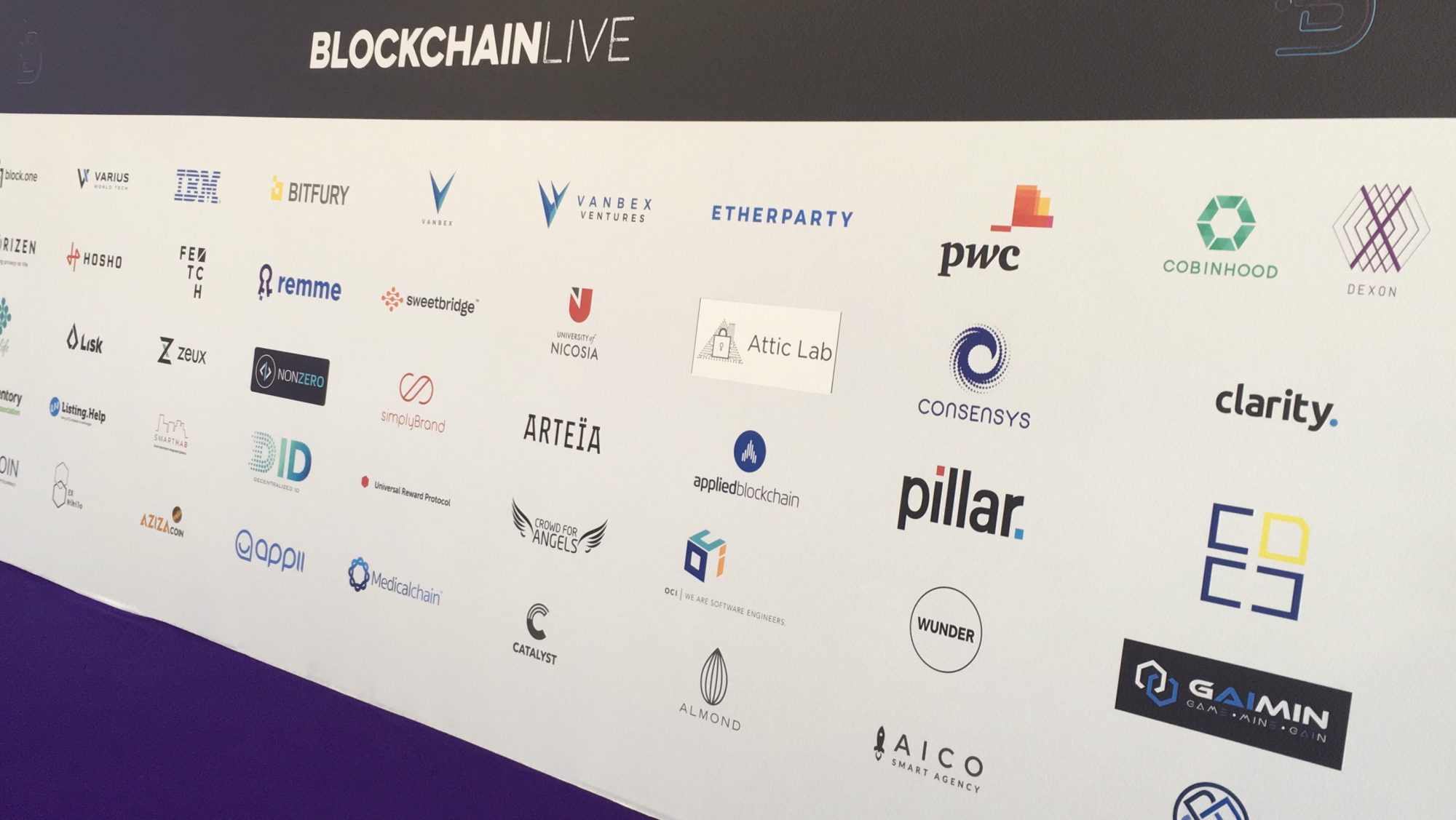 blockchain live