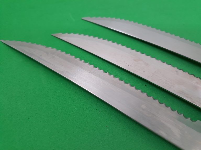 25 inch knives, knife crime