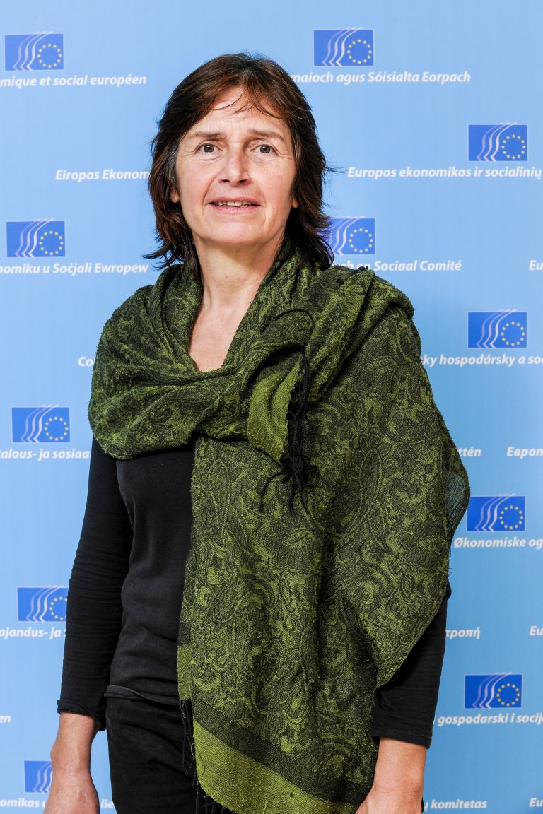 Geneviève Savigny,