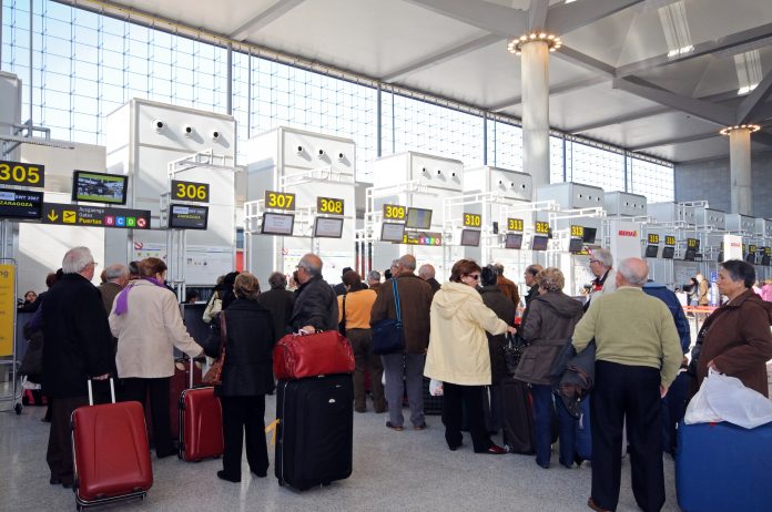 queues at airports