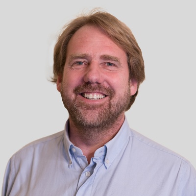 Dr Andrew Larner