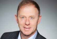Dr Oliver Planz