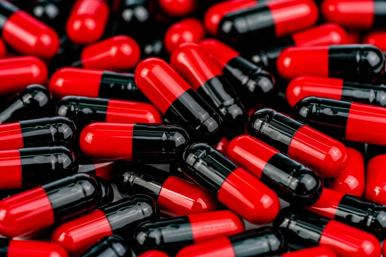 Antibiotics provide no benefit to COVID-19 patients