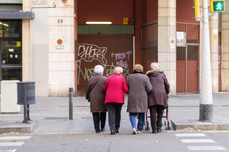 stress hormone women, tend-and-befriend