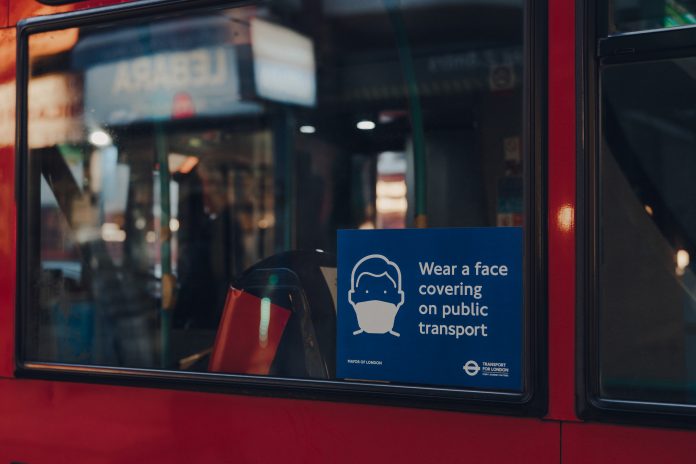 masks public transport, covid pandemic