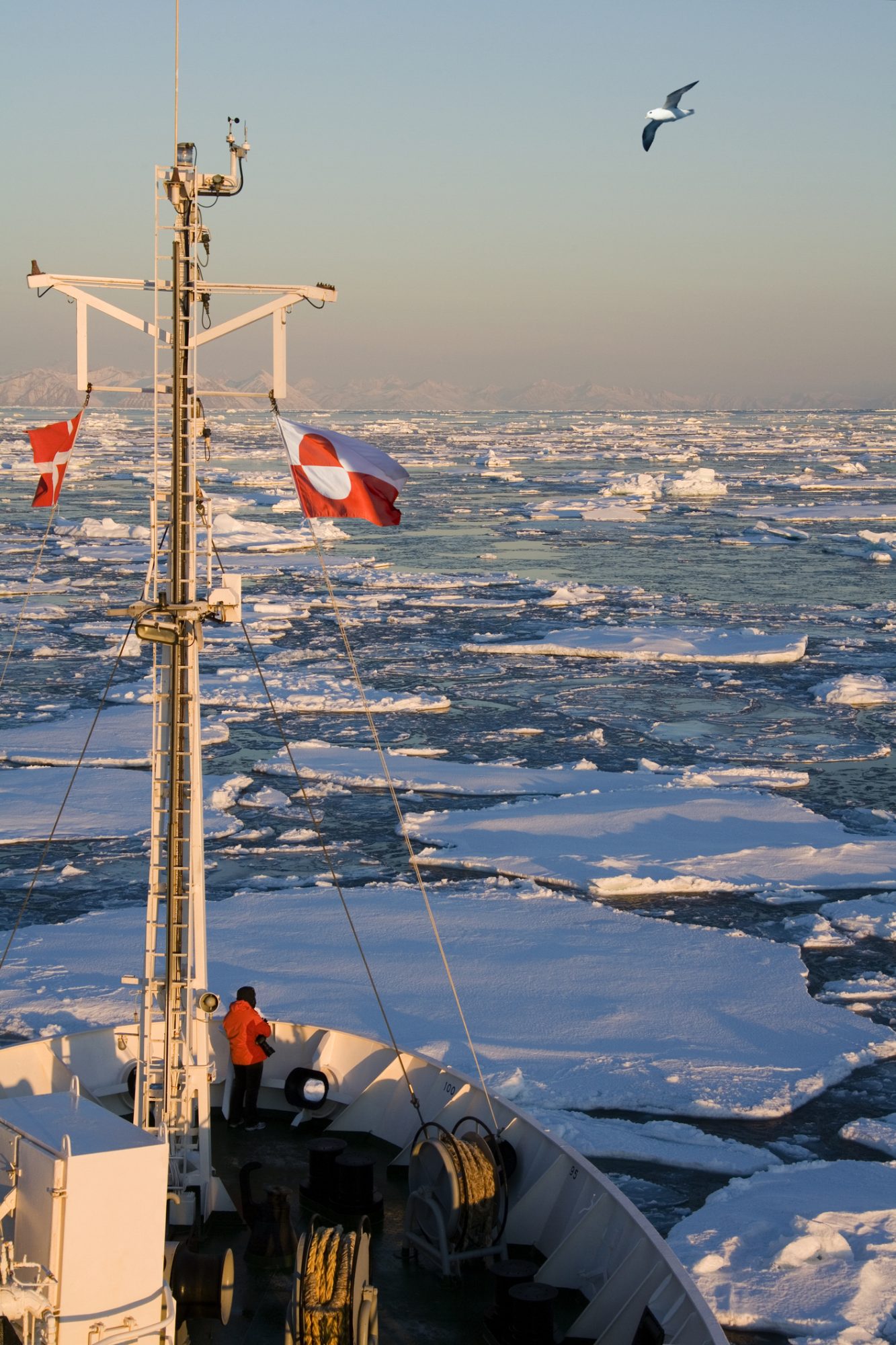 ocean sound transmission, acoustic hotspots