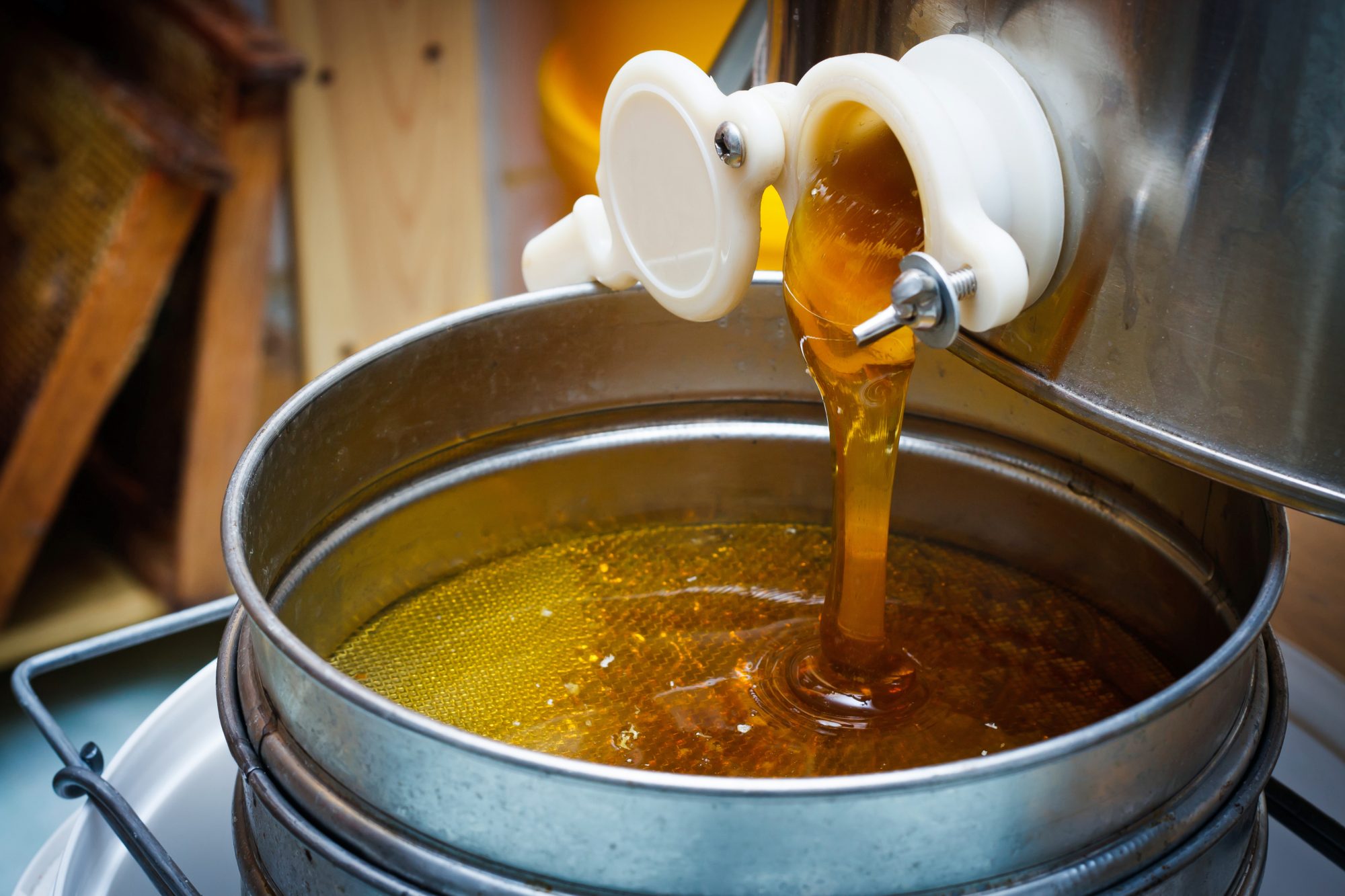 Extraction of honey