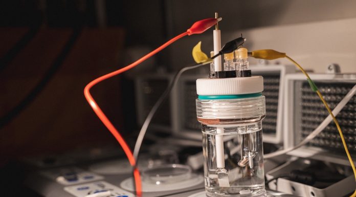 Synthetic Biology and Microbial Electrosynthesis