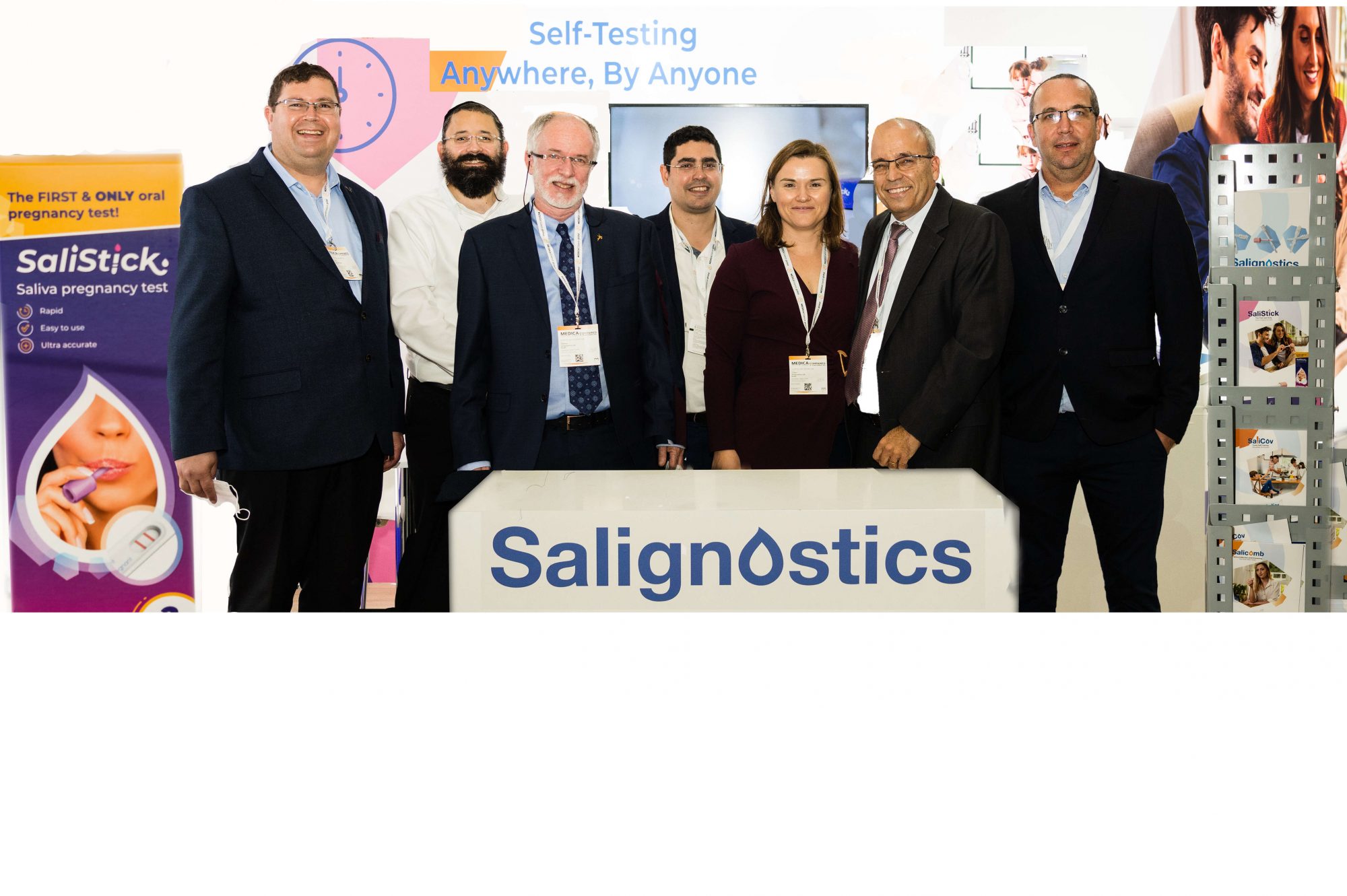 Salignostics leading team stood in small group