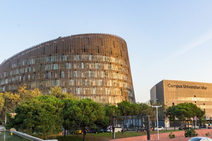 Horizontal image of the PRBB building, part of Pompeu Fabra University