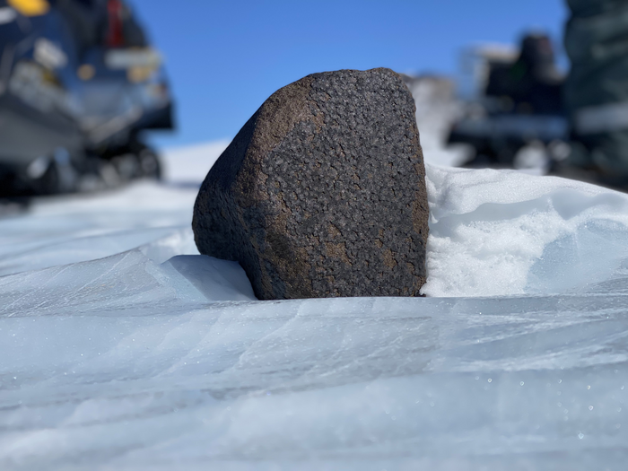 Meteorite hunting: Antarctica reveals five new treasures