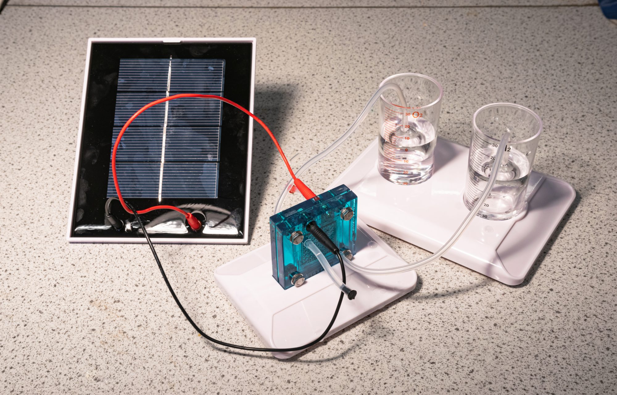 Solar powered hydrogen 