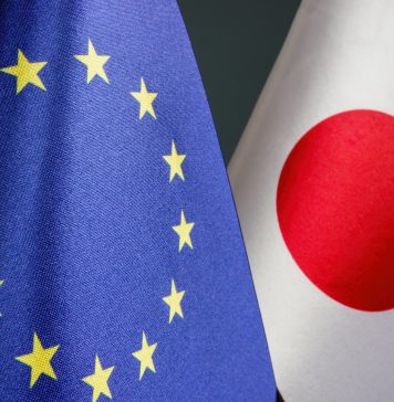 EU flag and Japan flag, illustrating horizon europe association