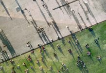 People sunbathing in the Park