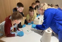 Students at St Patrick’s join in with science lessons at the University of Oxford.