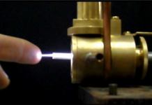 Figure 2b: Low-power MW plasma torch produced by a surfatron wave launcher (4).