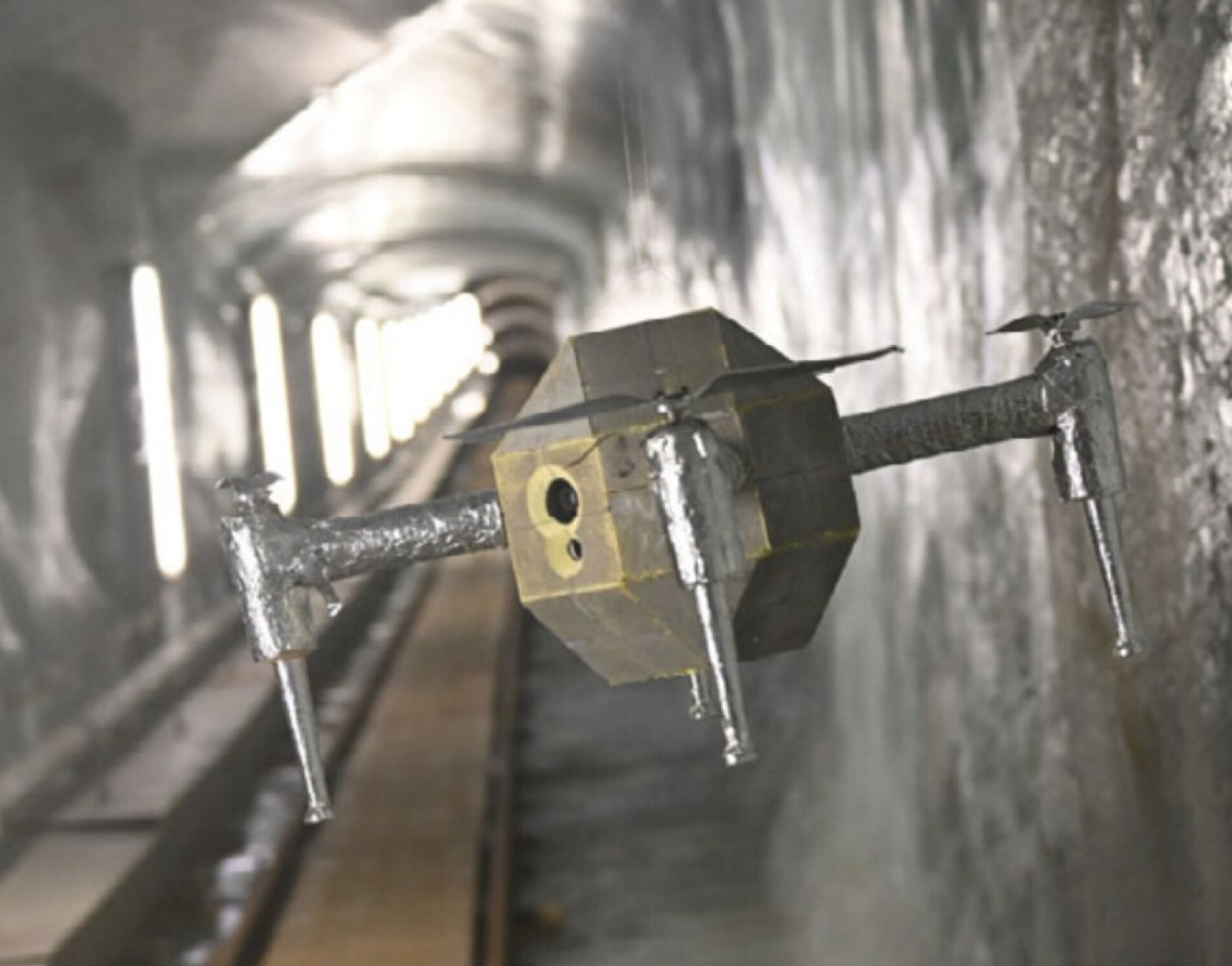 FireDrone tested in a glacier