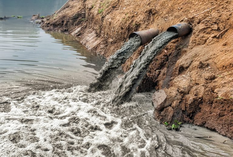 Pollution in UK rivers: Thames Water fined £3.33m