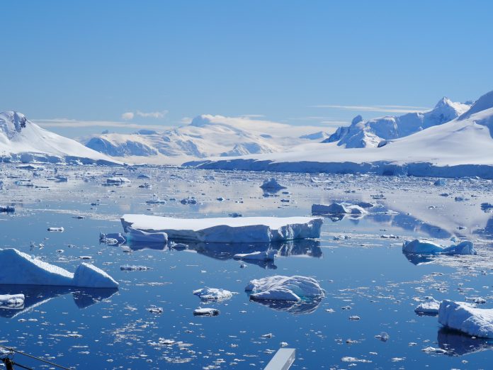 Seguimiento del cambio climático a través del movimiento de los glaciares