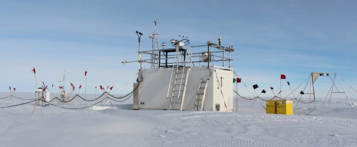 Meteorological and remote sensing instruments on the West Antarctic Ice Sheet during the AWARE field campaign, sea level rise