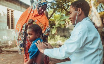 Doctor meet African child