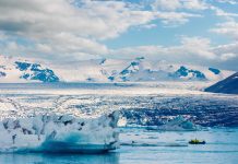 View of floating of blue icebergs in Jokulsarlon glacial lagoon