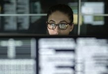 Data woman monitors