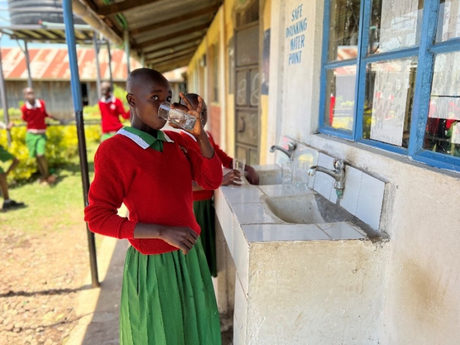 Carbon finance supports Aqua Clara in bringing safe drinking water to rural schools across East Africa, increasing school attendance by decreasing preventable illnesses.