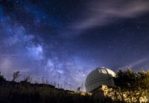 milkyway at night in the forest astrophotography