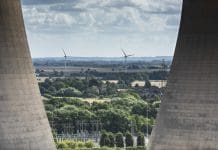 cooling towers at Drax power station